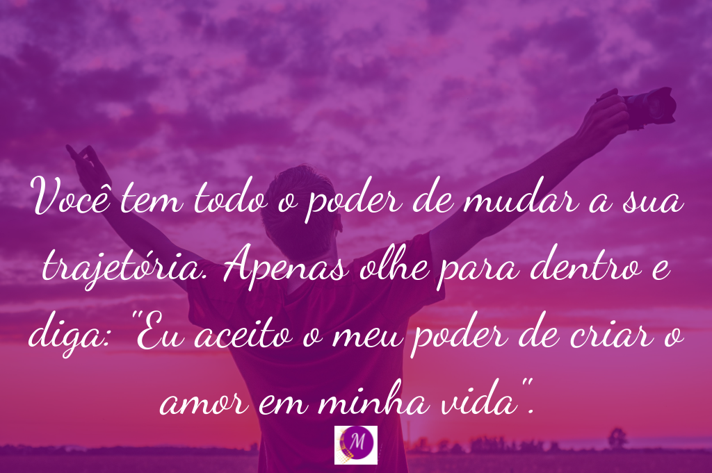 Existe alguém em sua vida que é incrivelmente lindo e totalmente amável e digno. Esse alguém se chama: você! E o amor de quem esse alguém mais precisa é o seu. A partir daí tudo a sua volta será mais pleno e completo. 